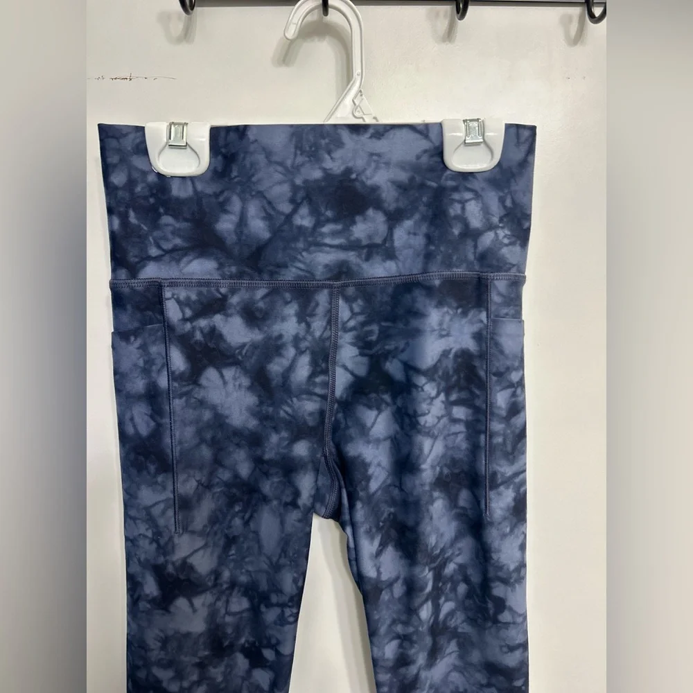 Athleta size small
